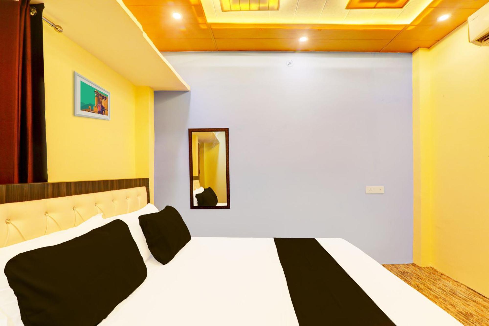 Super Hotel O Singh Guest House & Restro Gorakhpur Exterior photo